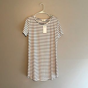 T-shirt dress
